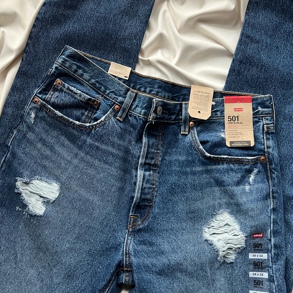 NWT Levi’s 501 High Rise Straight Leg Jeans - Picture 1 of 4
